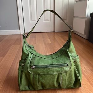 green purse / handbag / shoulder bag